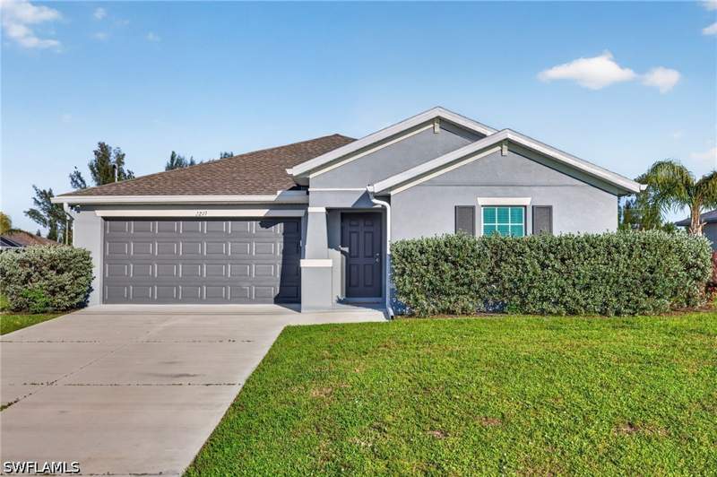 3 bedroom SingleFamilyResidence at 2219 NW 3rd Ave, Cape Coral, Cape Coral — photo 2