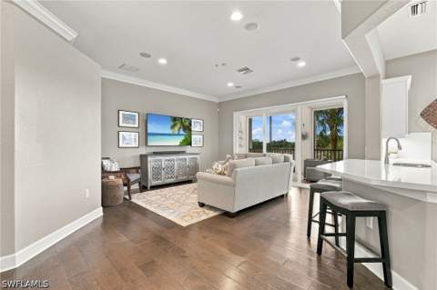 9213 Quartz Ln 202, Naples FL - photo 9 of 47