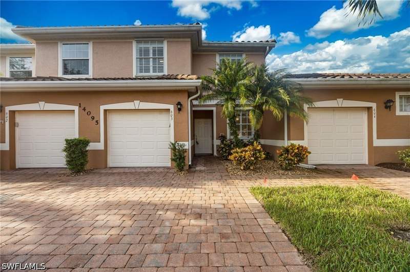 3 bedroom Townhouse at 14095 Winchester Ct 603, Reflection Lakes Of Naples, Naples — photo 2