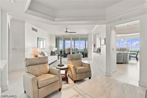 325 Dunes Blvd 1103, Naples FL - photo 11 of 34