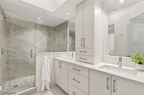 325 Dunes Blvd 1103, Naples FL - photo 13 of 34