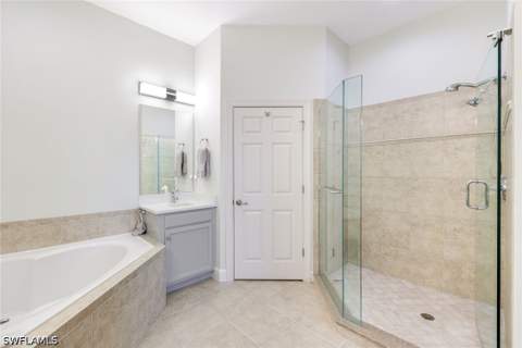 9509 Ironstone Ter 201, Naples FL - photo 19 of 45