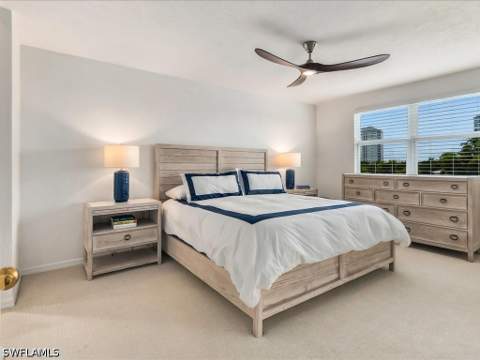 380 Horse Creek Dr 402, Naples FL - photo 14 of 41