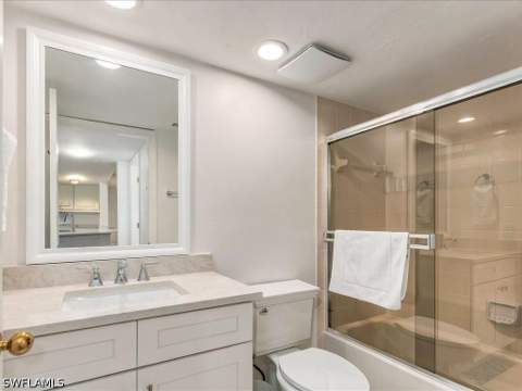 380 Horse Creek Dr 402, Naples FL - photo 22 of 41