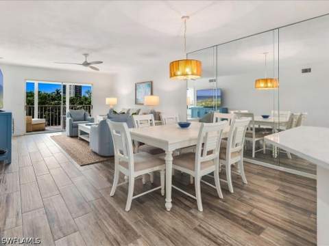 380 Horse Creek Dr 402, Naples FL - photo 24 of 41