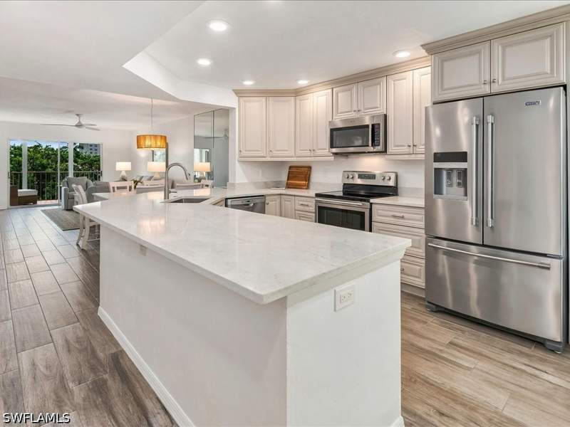 2 bedroom Condominium at 380 Horse Creek Dr 402, Princeton Place, Naples — photo 4
