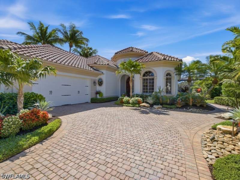4 bedroom Detached at 14890 Bellezza Ln, Bellezza, Naples — photo 2