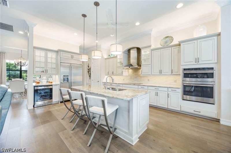 4 bedroom SingleFamilyResidence at 1647 Songbird Ct, Mockingbird Crossing, Naples — photo 5