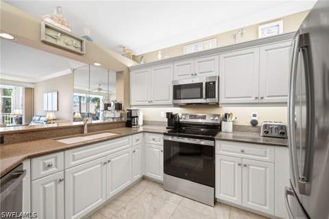 7670 Pebble Creek Cir 103, Naples FL - photo 12 of 20
