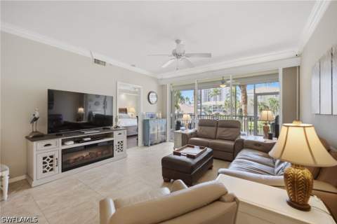 7670 Pebble Creek Cir 103, Naples FL - photo 7 of 20