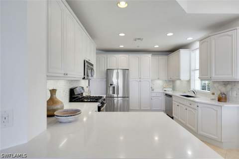 3695 Montreux Ln 101, Naples FL - photo 12 of 32
