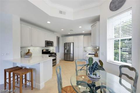 3695 Montreux Ln 101, Naples FL - photo 14 of 32