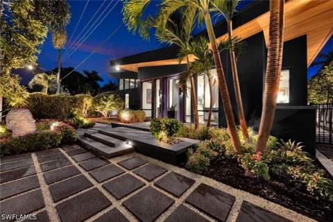 1111 12th St N, Naples FL - photo 6 of 30