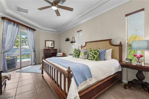 4111 SE 10th Pl, Cape Coral FL - photo 11 of 54