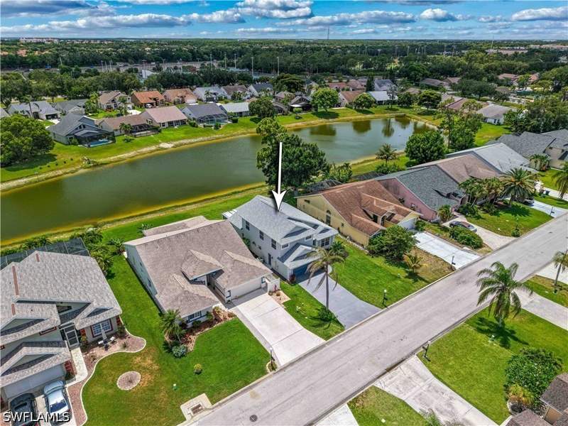 4 bedroom SingleFamilyResidence at 17911 Bermuda Dunes Dr, Islands At Three Oaks, Fort Myers — photo 5