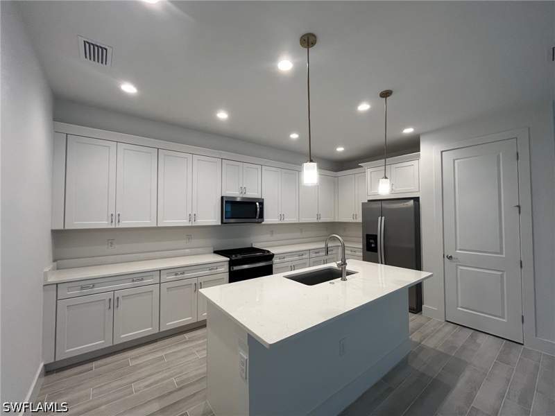 3 bedroom Attached at 8824 Oceana Way, Seven Shores, Naples — photo 4