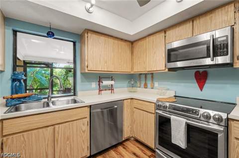 1032 SE 26th St, Cape Coral FL - photo 12 of 33