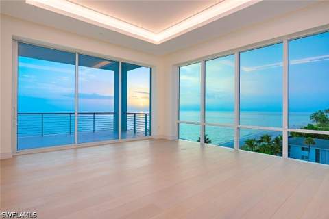 901 Gulf Shore Blvd N C-402, Naples FL - photo 12 of 24