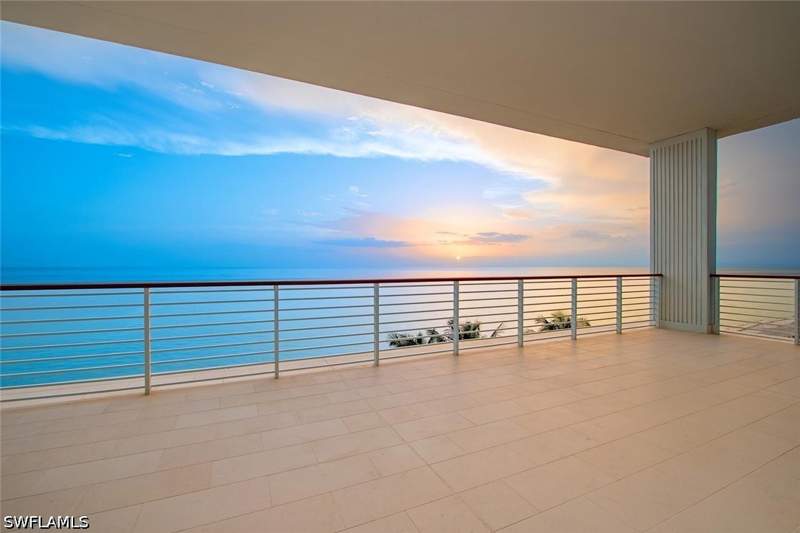 4 bedroom Condominium at 901 Gulf Shore Blvd N C-402, Naples Beach Club Bldg C, Naples — photo 4