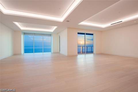 901 Gulf Shore Blvd N C-402, Naples FL - photo 6 of 24
