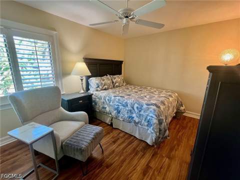 619 Beachwalk Cir I201, Naples FL - photo 15 of 32