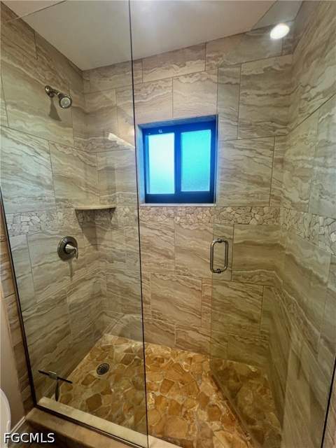 619 Beachwalk Cir I201, Naples FL - photo 18 of 32
