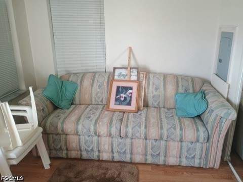 146 Caravan Cir, North Fort Myers FL - photo 11 of 20