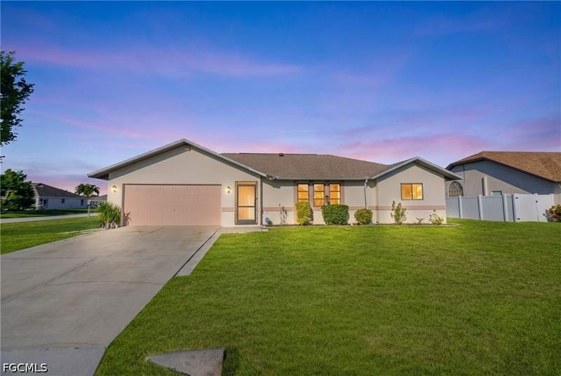 3 bedroom SingleFamilyResidence at 326 NE 17th Pl, Cape Coral, Cape Coral — photo 4
