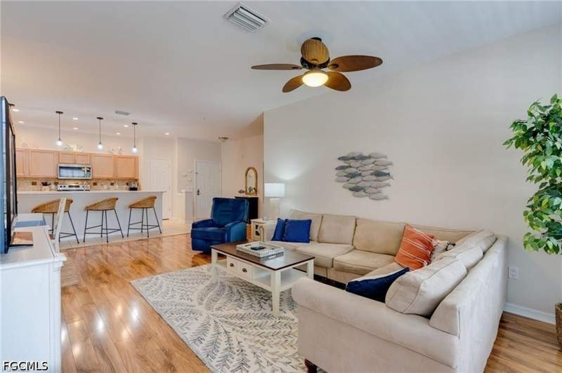 3 bedroom Condominium at 11741 Pasetto Ln 206, Royal Pointe, Fort Myers — photo 2