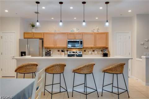 11741 Pasetto Ln 206, Fort Myers FL - photo 6 of 23