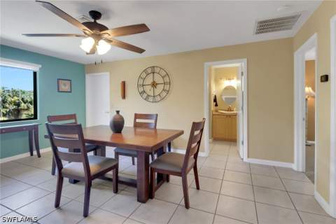 4764 Pembrooke Ln, Bonita Springs FL - photo 13 of 31