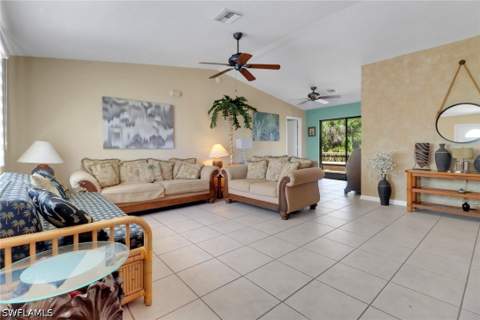 4764 Pembrooke Ln, Bonita Springs FL - photo 8 of 31