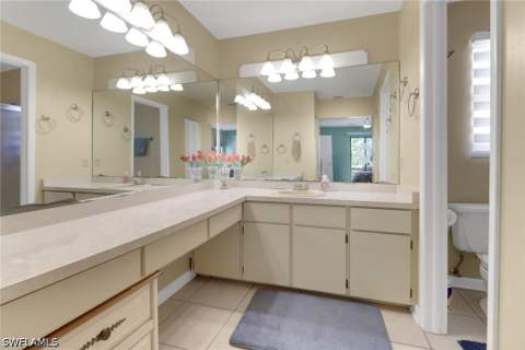 4764 Pembrooke Ln, Bonita Springs FL - photo 9 of 31