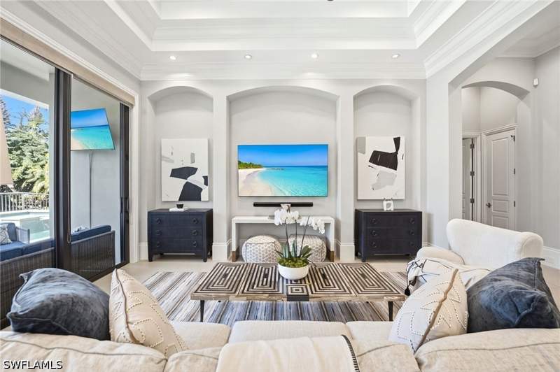 3 bedroom SingleFamilyResidence at 2087 Rivoli Ct, Torino, Naples — photo 4