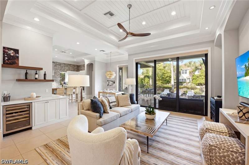 3 bedroom SingleFamilyResidence at 2087 Rivoli Ct, Torino, Naples — photo 5