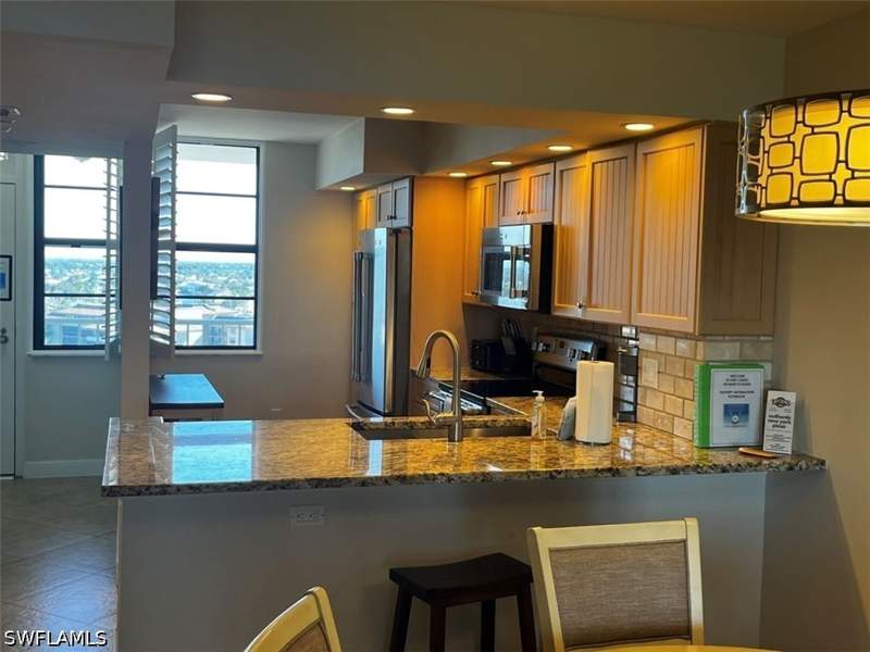 2 bedroom Condominium at 380 Seaview Ct 1201, South Seas Club Condo, Marco Island — photo 4