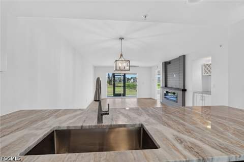 16320 Kelly Cove Dr 270, Fort Myers FL - photo 11 of 27