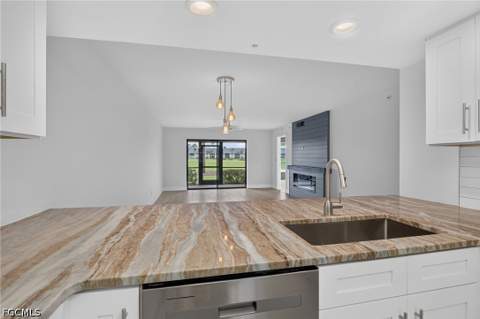 16290 Kelly Cove Dr 253, Fort Myers FL - photo 13 of 31