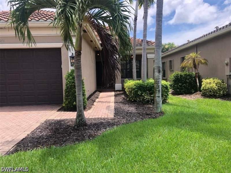 2 bedroom SingleFamilyResidence at 13644 Mandarin Cir, Marbella Isles, Naples — photo 2