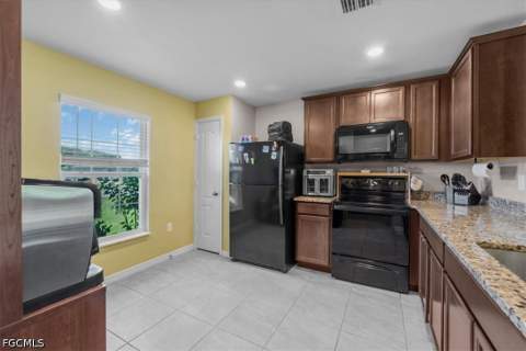 214 Re Cherche St, Fort Myers FL - photo 11 of 50