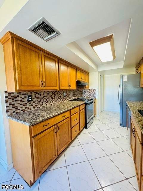 303 Georgia Ave, Fort Myers FL - photo 14 of 48