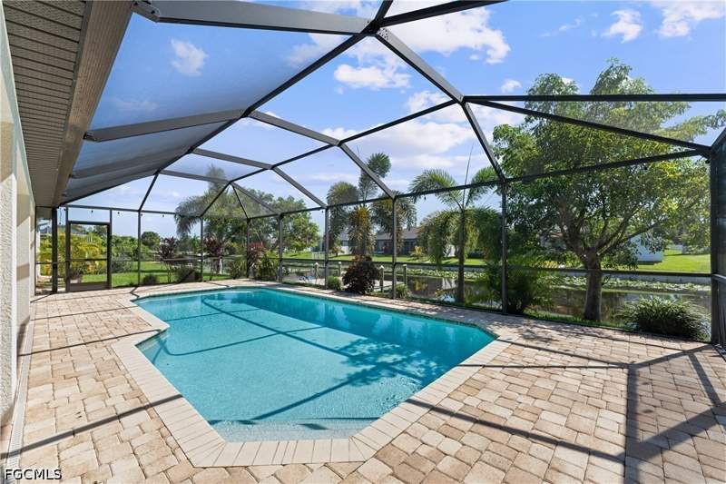 4 bedroom SingleFamilyResidence at 1426 SW 12th Ter, Cape Coral, Cape Coral — photo 2