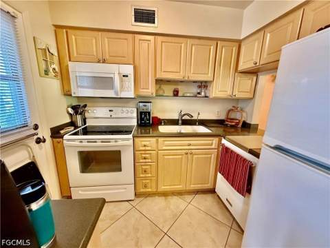 333 Joel Blvd 137, Lehigh Acres FL - photo 10 of 39