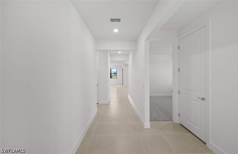 3 bedroom SingleFamilyResidence at 3964 Sweet Alyssum Ter, Hampton Lakes, Alva — photo 2