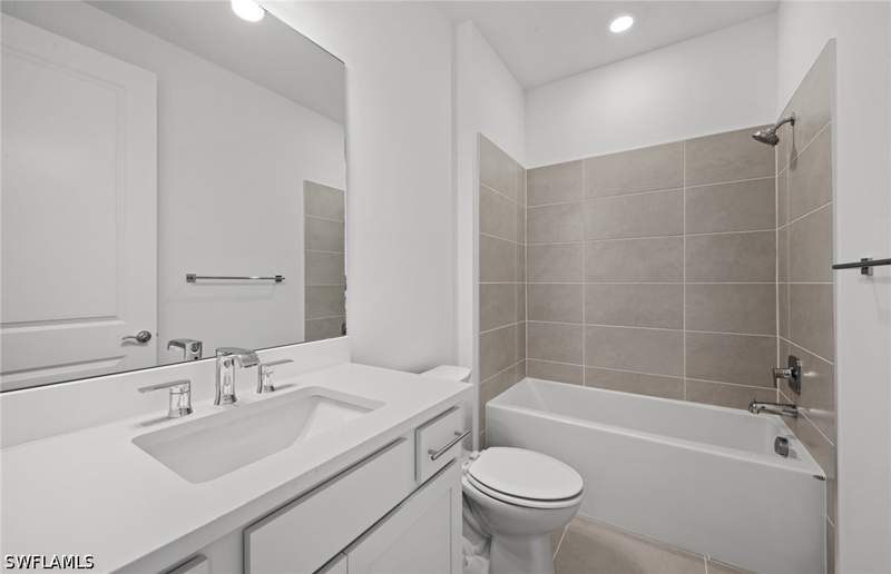 3 bedroom SingleFamilyResidence at 3964 Sweet Alyssum Ter, Hampton Lakes, Alva — photo 4