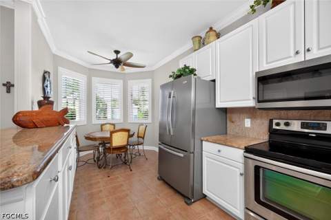 7905 Harmony Lake Ct, Fort Myers FL - photo 11 of 47