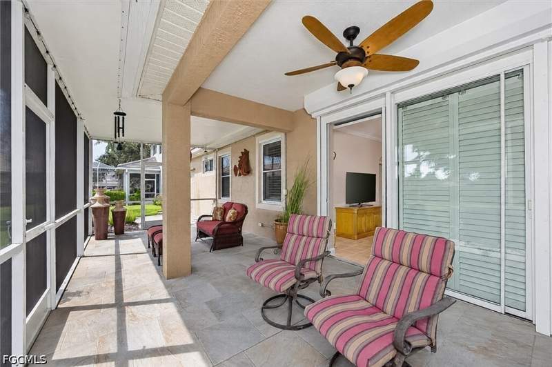 3 bedroom Attached at 7905 Harmony Lake Ct, Reflection Lakes, Fort Myers — photo 4