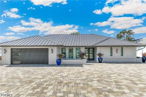 2286 SE 28th St, Cape Coral FL - photo 8 of 65