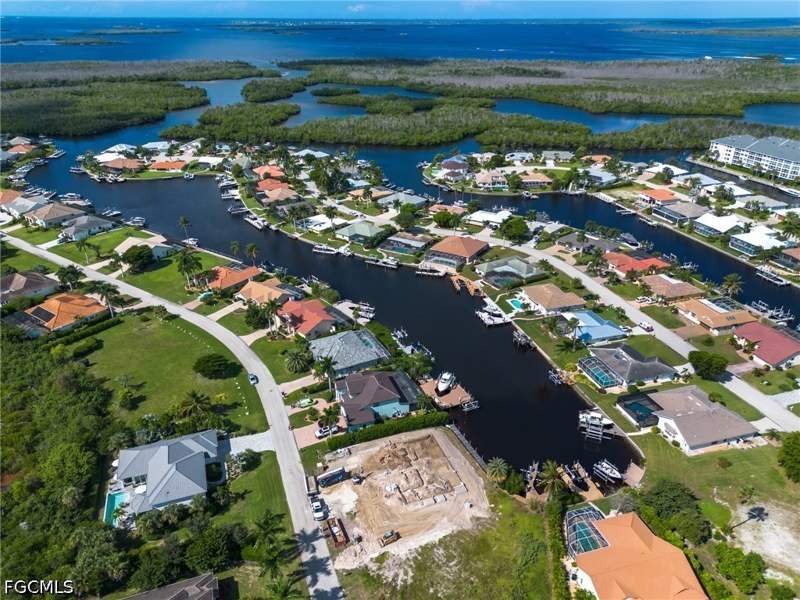 3 bedroom SingleFamilyResidence at 14740 Caleb Dr, Palm Acres, Fort Myers — photo 5