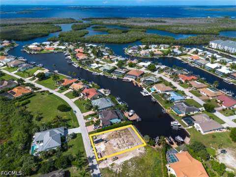 14740 Caleb Dr, Fort Myers FL - photo 6 of 23